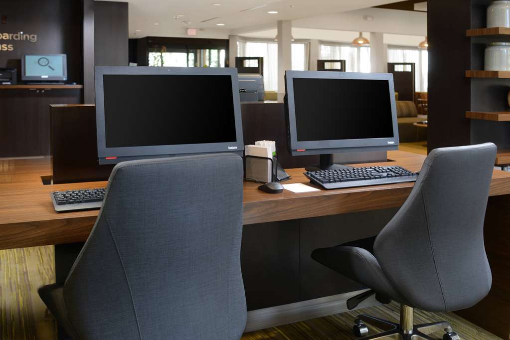 Sonesta Select Dallas Central Expressway - photo 16