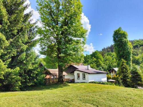 Agroturystyka U Anny - carbon neutral hotel in Rzepedz