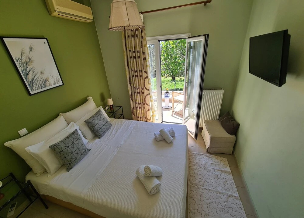 Corfu Dream Holidays Villa Rania — 4-Star Luxury Hotel in Kontokali, Greece