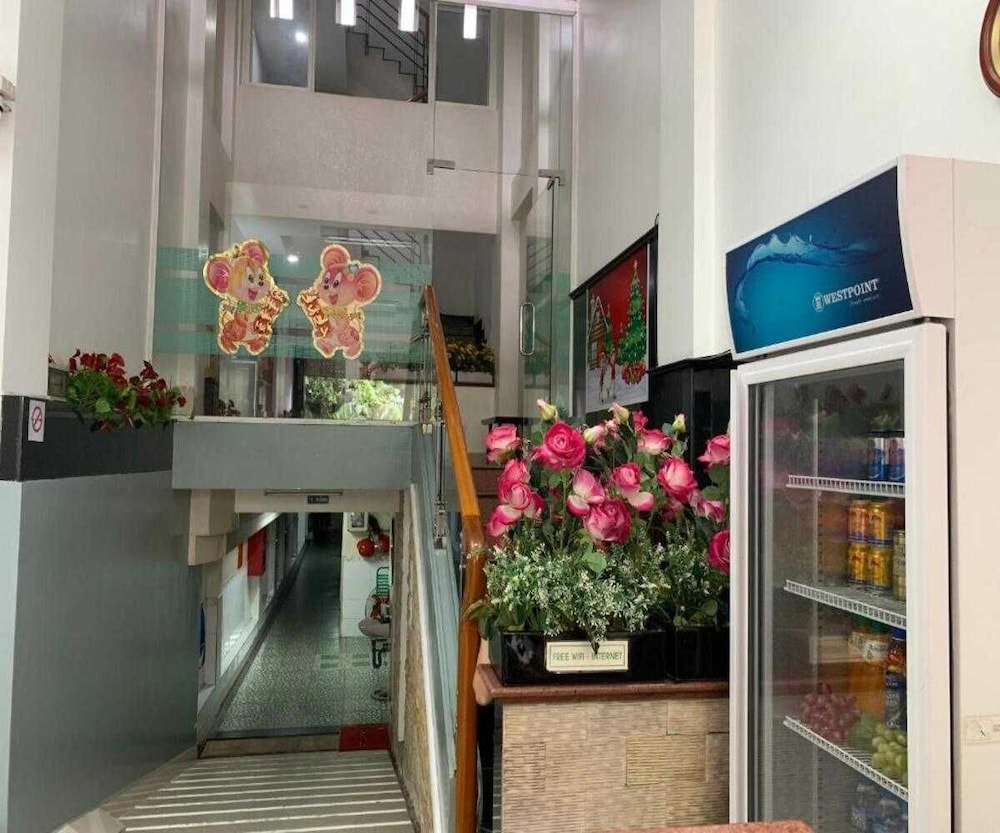 Hotel image of Collection O Dinh Dinh Hotel Near Tan Son Nhat Airport