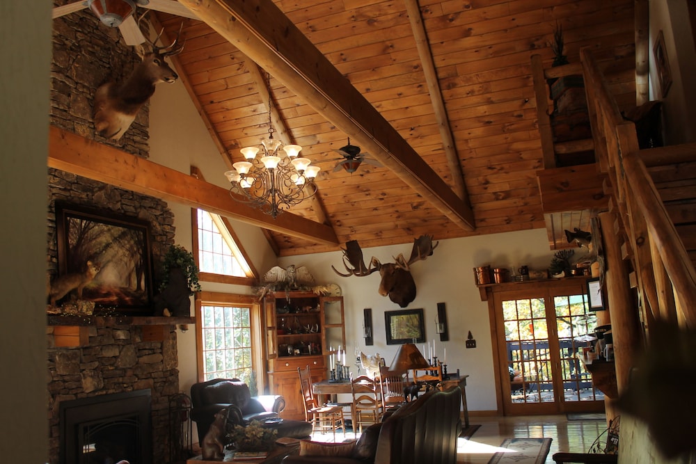 Bear Creek Lodge Cabin Resort - photo 52