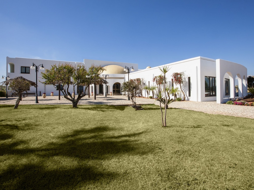 Zahira Resort e Village — hotel in Campobello Di Mazara