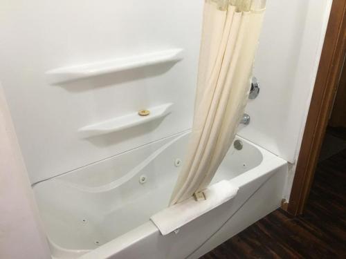 Grand Motel - photo 12