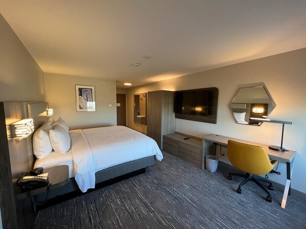 Holiday Inn Express Rensselaer by IHG - photo 4