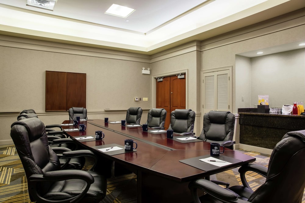Hilton Chicago Oak Lawn - photo 44