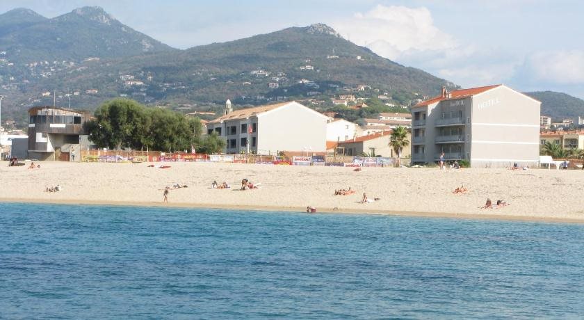 Beach Hôtel - carbon neutral hotel in Propriano