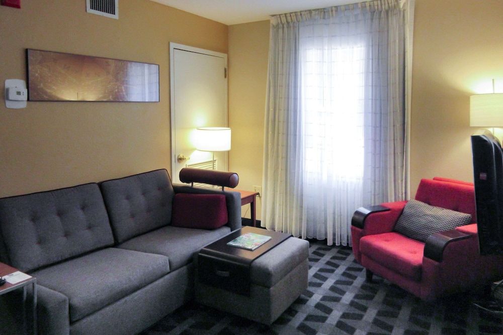 TownePlace Suites by Marriott Greenville Haywood Mall - photo 12