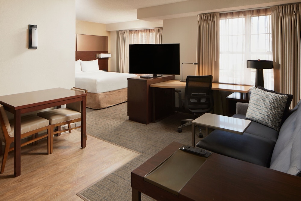Residence Inn by Marriott Arlington at Rosslyn - photo 9