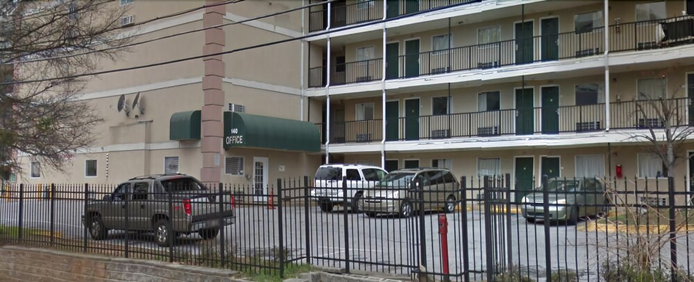 Budgetel Inn and Suites Atlanta Midtown - photo 15