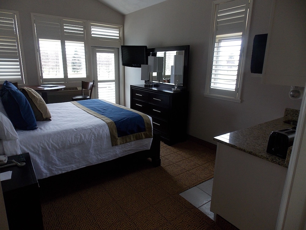 Fairway Suites at Peekn Peak - photo 10