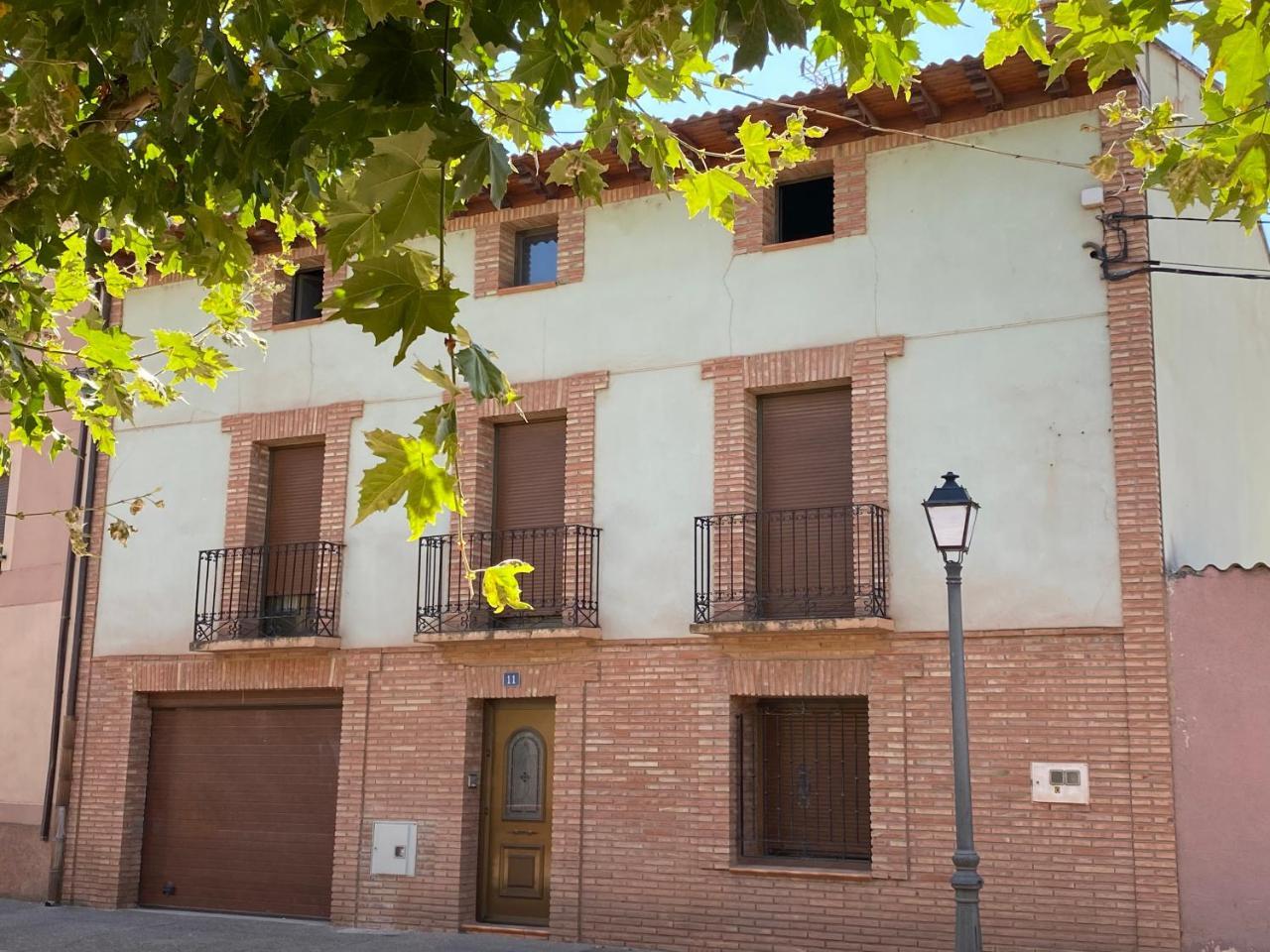 Casa la Fuente — 4-Star Luxury Hotel in Huercanos, Spain