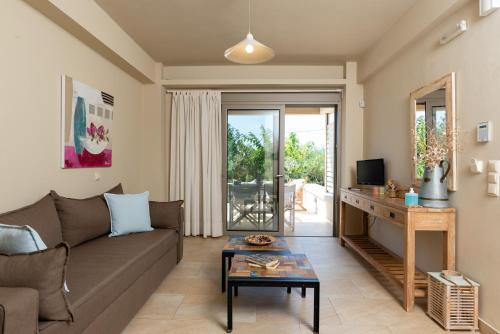 Aelia Home Suites — 4-Star Luxury Hotel in Gargalianoi, Greece