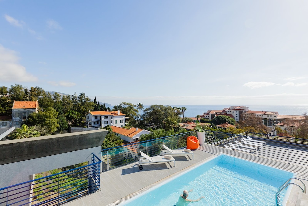 Terrace Mar - carbon neutral hotel in Funchal