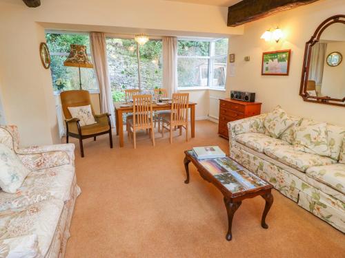 The Coach House 9396043 — Corsham