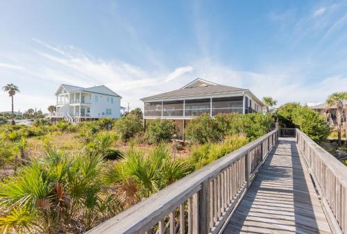 211 E Arctic Tee Fore Two Oceanfront 4 Bedrooms - photo 15