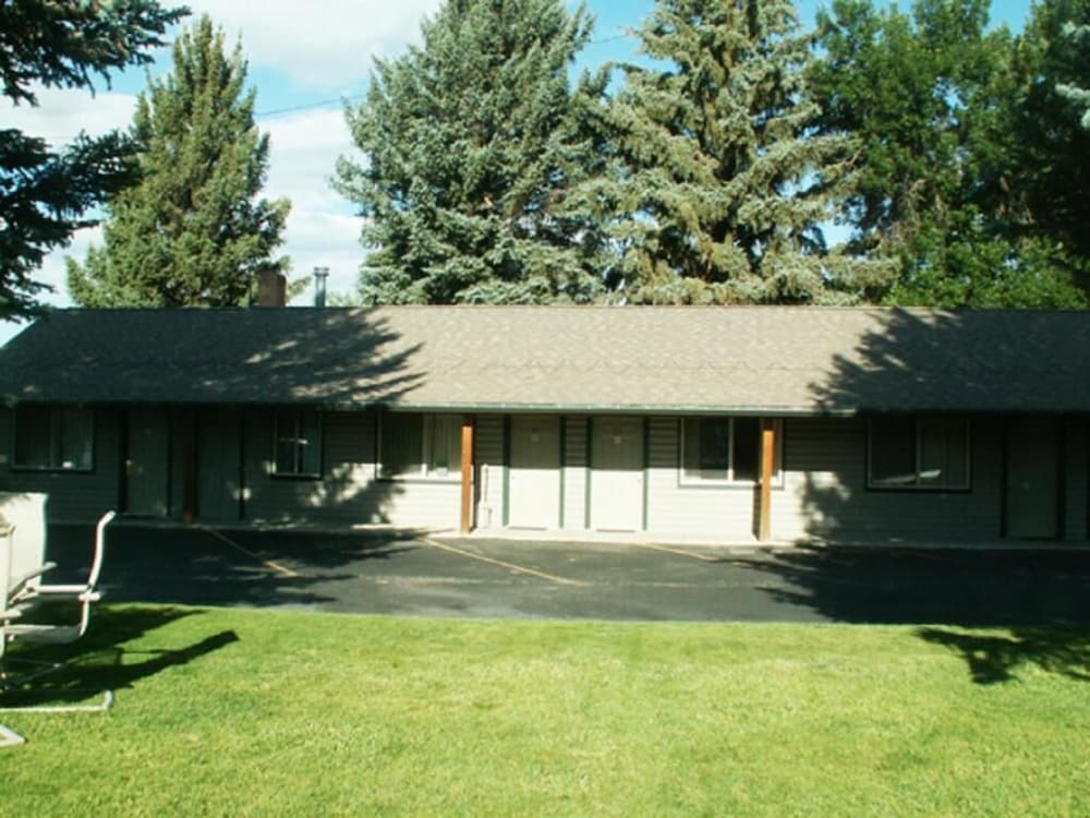 White River Inn - photo 14
