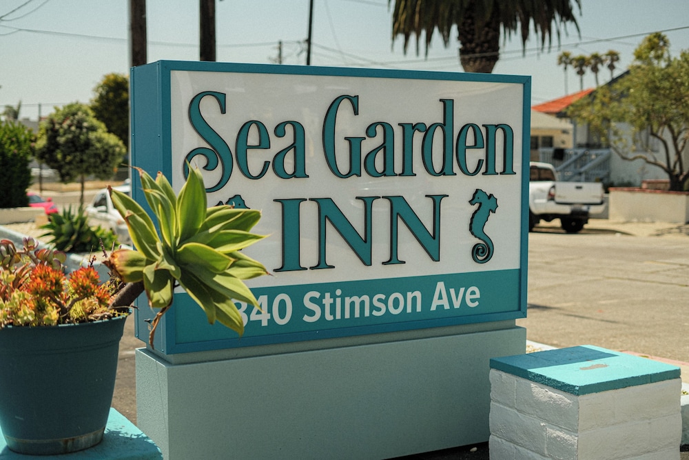 Sea Garden Inn - photo 44