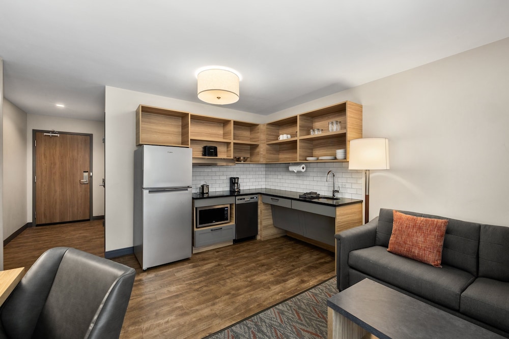 Candlewood Suites Layton Salt Lake City by IHG - photo 18