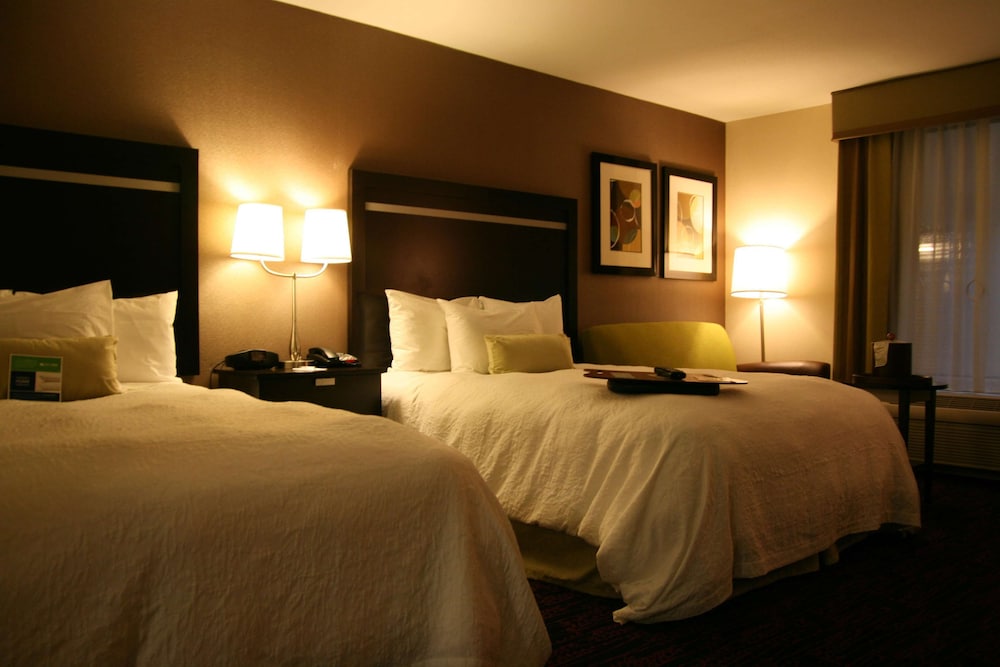Hampton Inn Jericho Westbury - photo 19