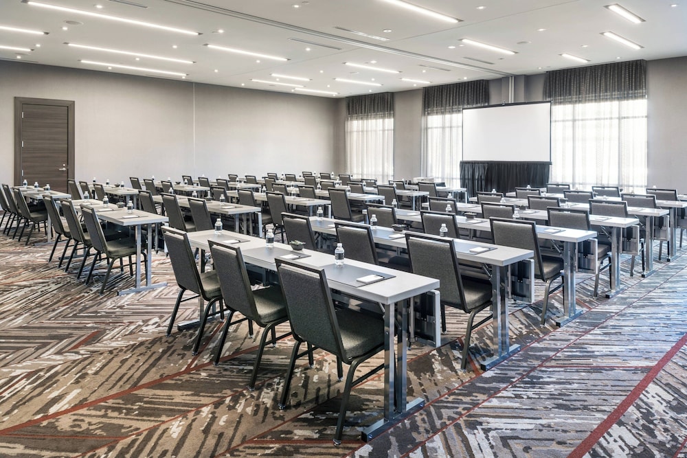 AC Hotel by Marriott Boston Cambridge - photo 54