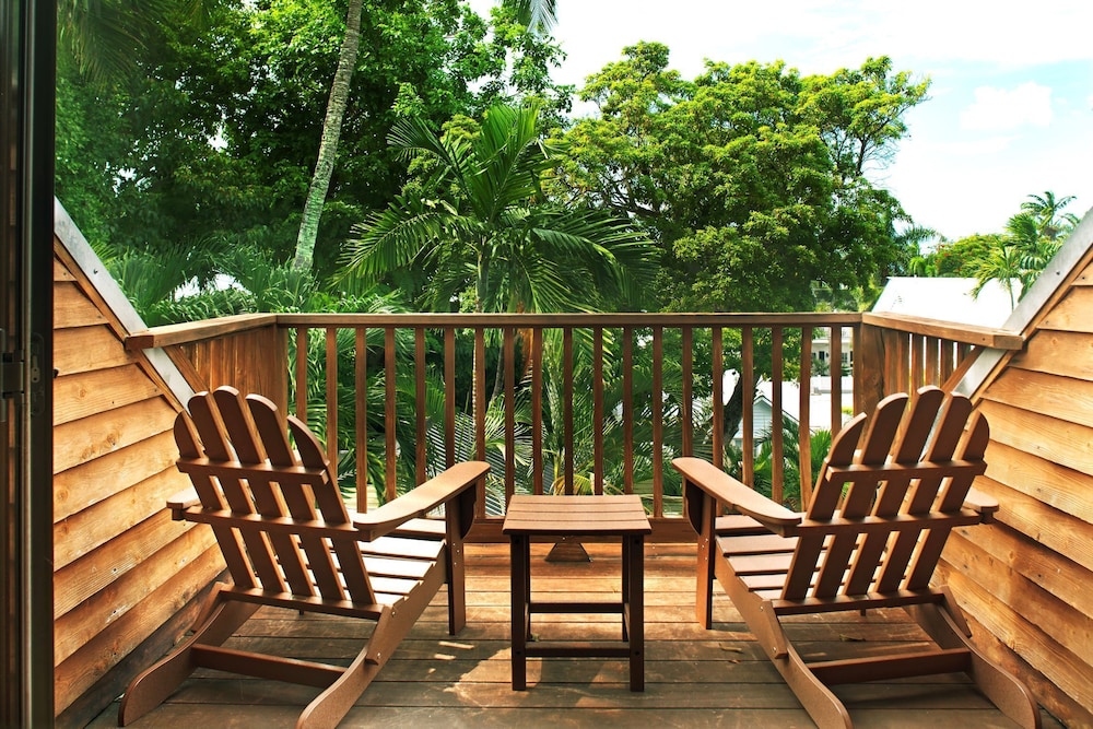 Island City House Hotel - photo 30