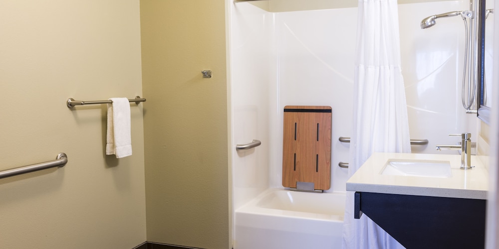 Staybridge Suites Fargo by IHG - photo 56