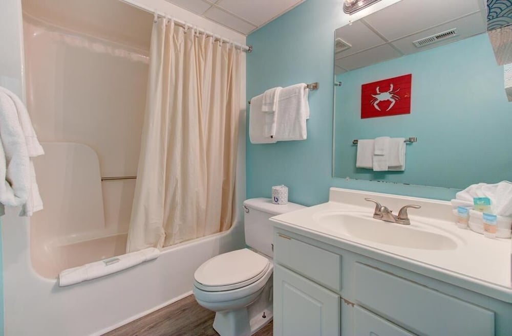 0306 Oceanfront Oasis by Atlantic Towers - photo 18