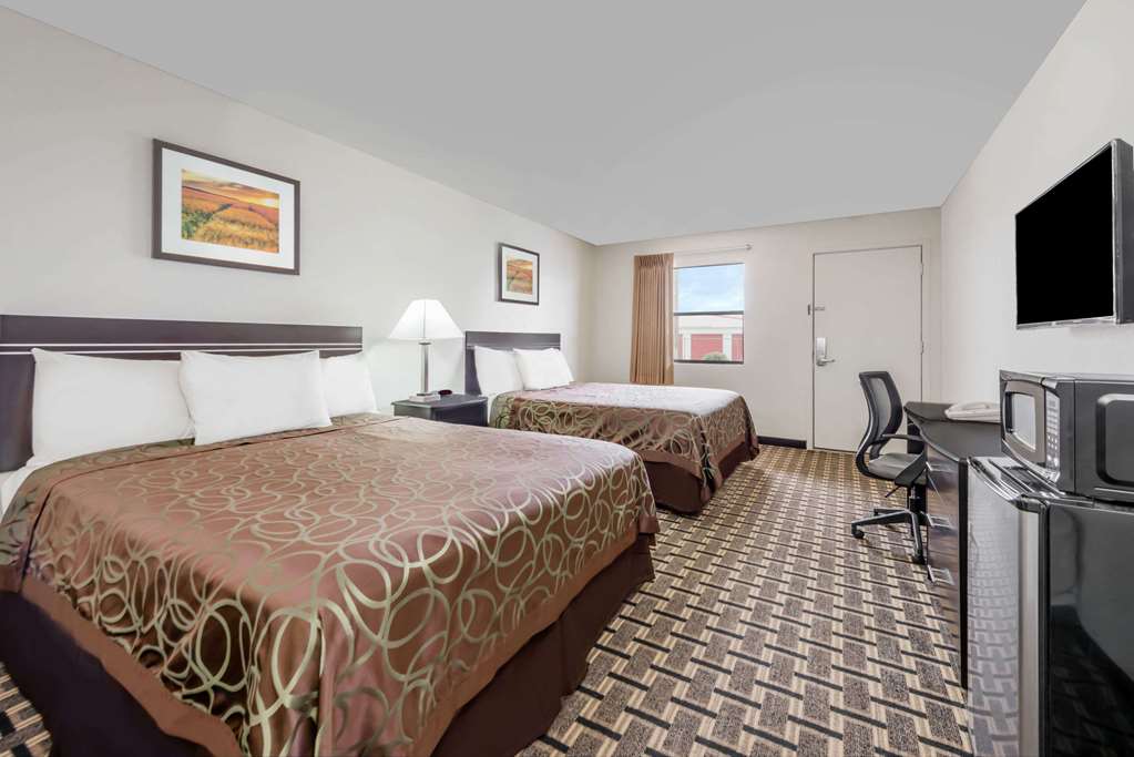 Knights Inn Slaton - photo 9