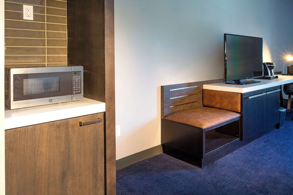 Hilton Garden Inn Redmond Seattle - photo 14