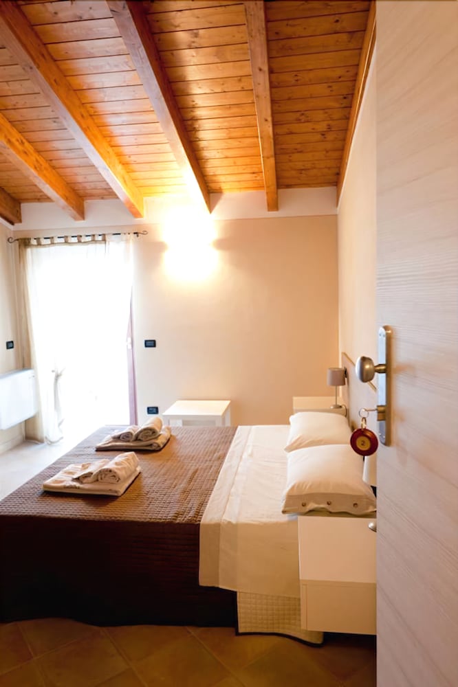 Al Borgo Trattoria con Alloggio in Desenzano Del Garda, Italy