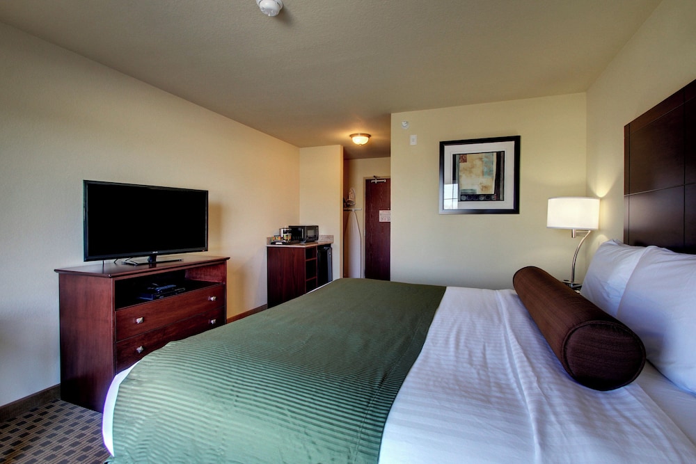 Cobblestone Hotel & Suites Newton - photo 21