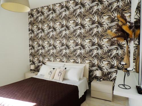 Dolphin House — 4-Star Luxury Hotel in Pompei, Italy