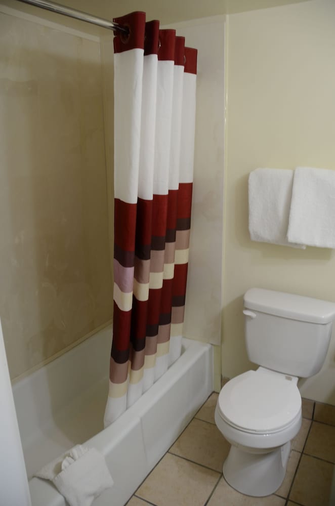 Big Spring Inn - photo 13
