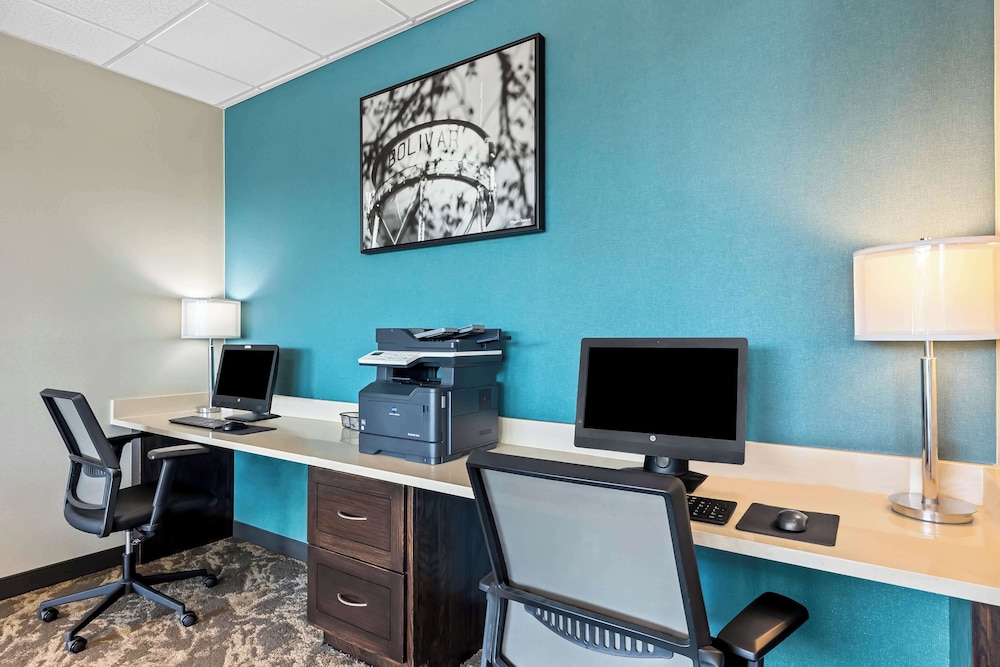 Best Western Plus Bolivar Hotel & Suites - photo 39