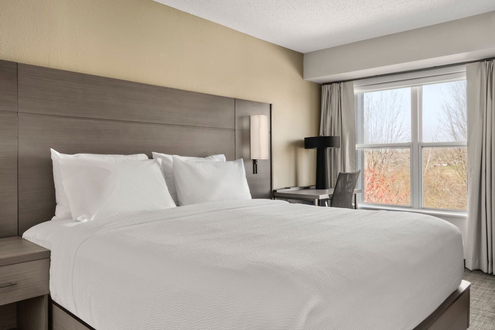 Residence Inn by Marriott Davenport - photo 3