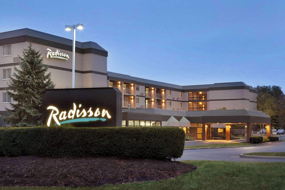 Radisson Hotel Akron Fairlawn - featured photo