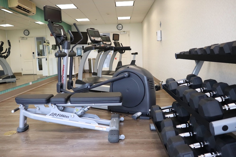 Holiday Inn Express Hotel & Suites Crawfordsville by IHG - photo 21
