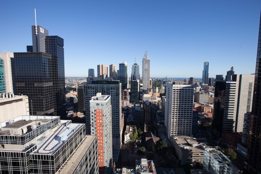 Akom Melbourne — 4-Star Luxury Hotel in Melbourne, Australia