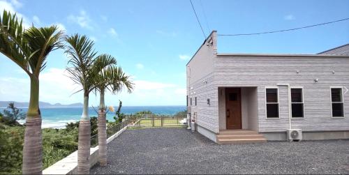 Sol e Mar - carbon neutral hotel in Unknown City