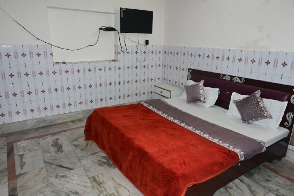 The Ayodhya Ji palace in Ajodhya, India