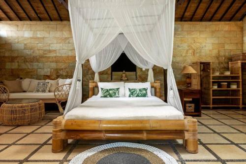 Family Villa Shared Pool Garden Rice Field & Jungle Views — 4-Star Luxury Hotel in Ubud, Indonesia