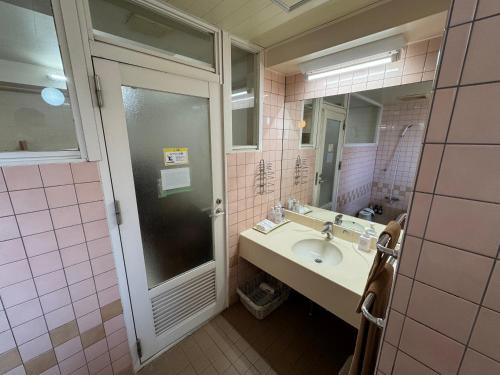 ホテルカスカベ Hotel Kasukabe — Kasukabe — photo 2