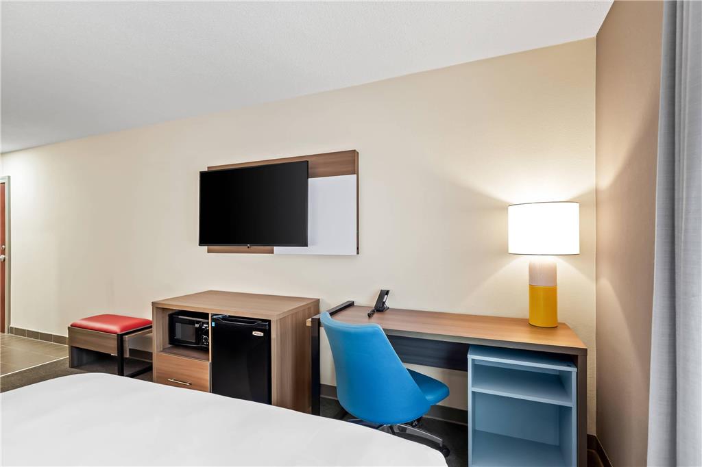 Comfort Inn Emporia - photo 15