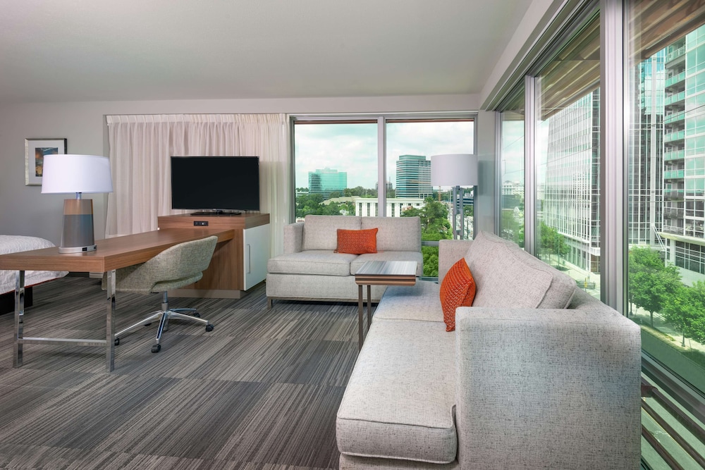 Hampton Inn & Suites Atlanta Buckhead Place - photo 41