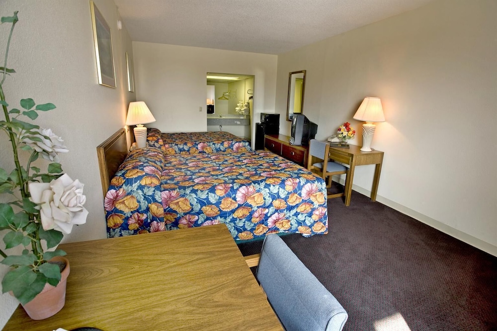 Extended Stay Suites Cookeville Tennessee Tech - photo 23