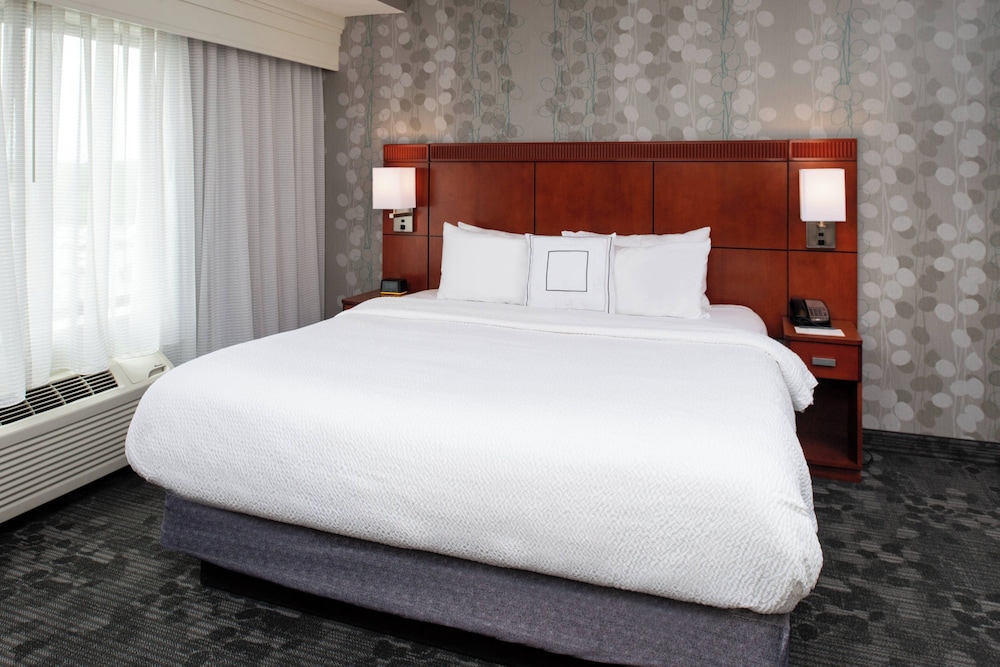 Courtyard by Marriott High Point - photo 11