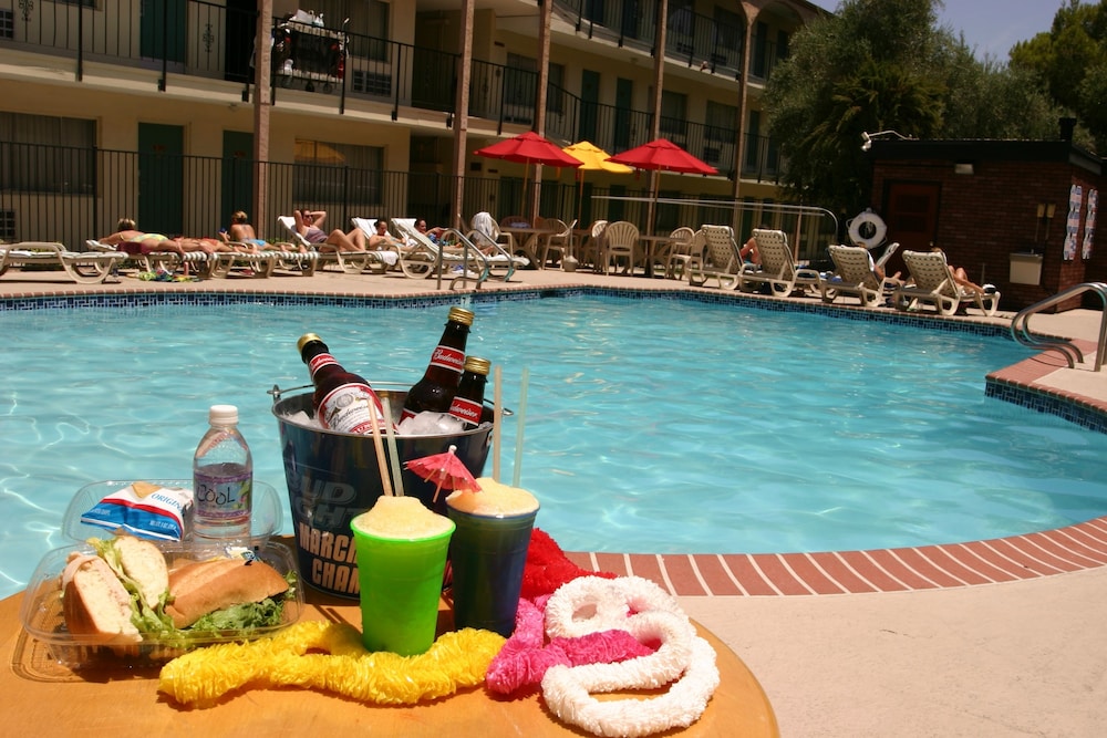 Mardi Gras Hotel & Casino - photo 21