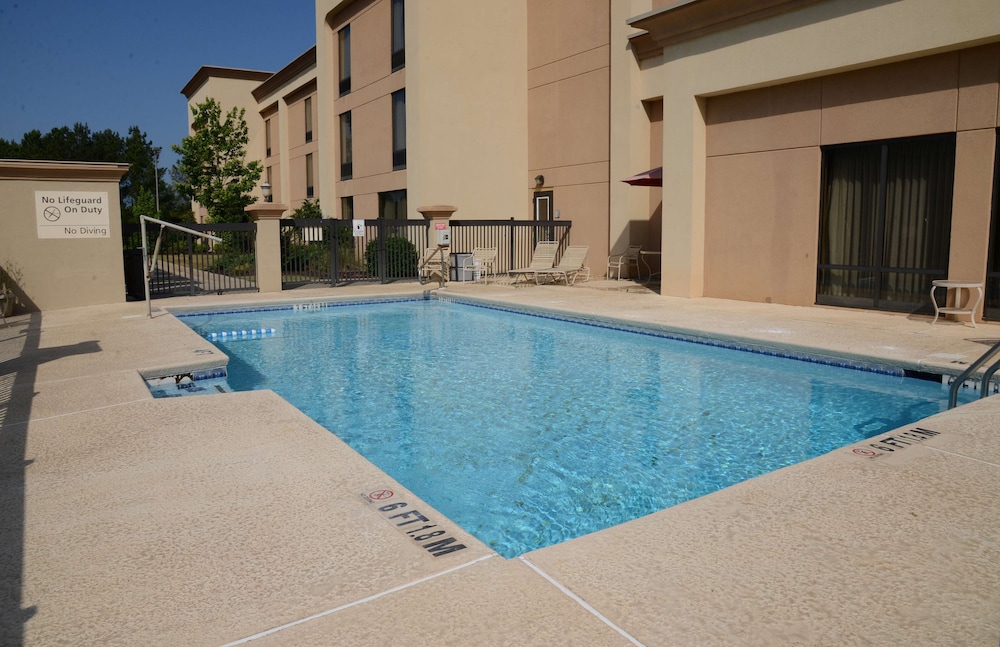 Hampton Inn Americus - photo 27