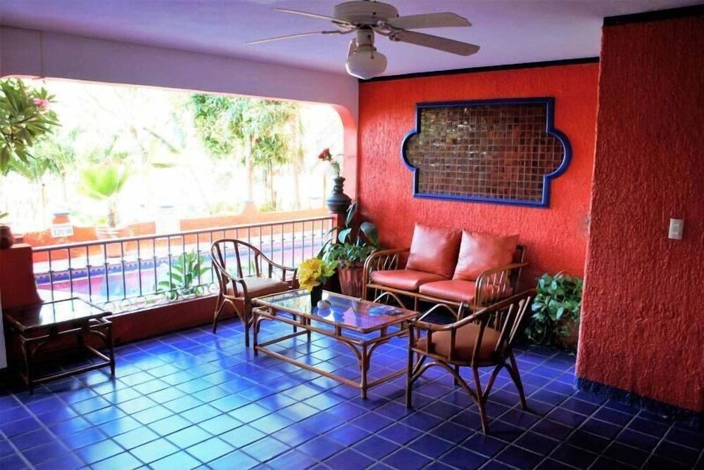 Hotel Itzamara in Manzanillo, Mexico