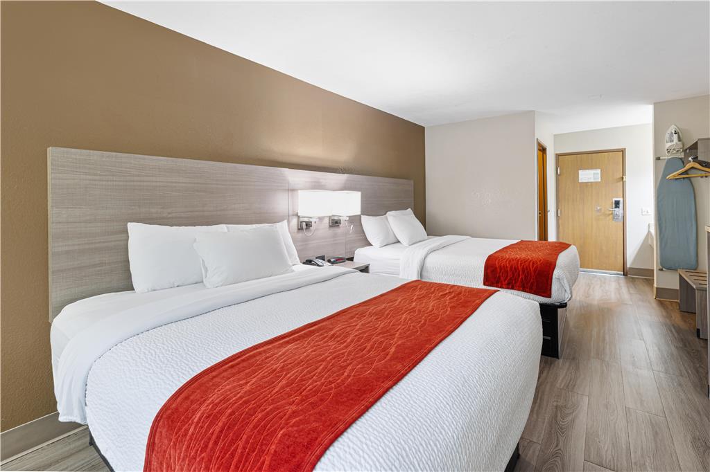 SureStay Plus Hotel by Best Western Kearney Liberty North - photo 33
